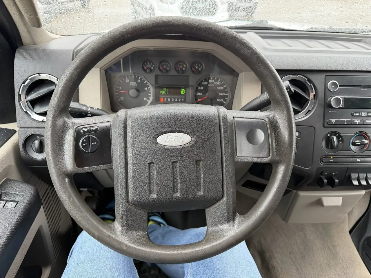 Ford F-550 Super Duty снимка Ford F-550 Super Duty