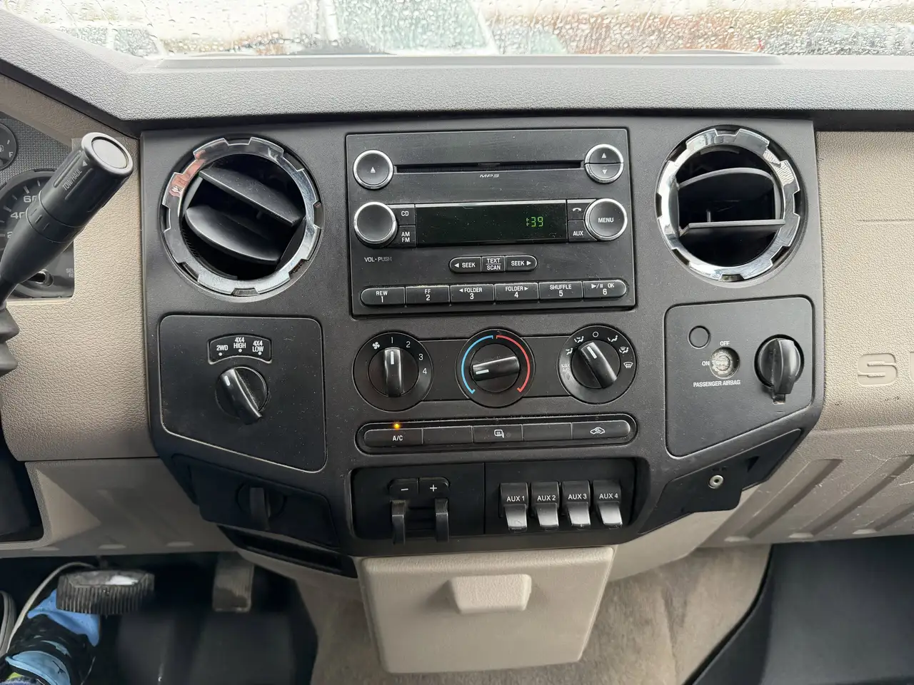 Ford F-550 Super Duty снимка Ford F-550 Super Duty