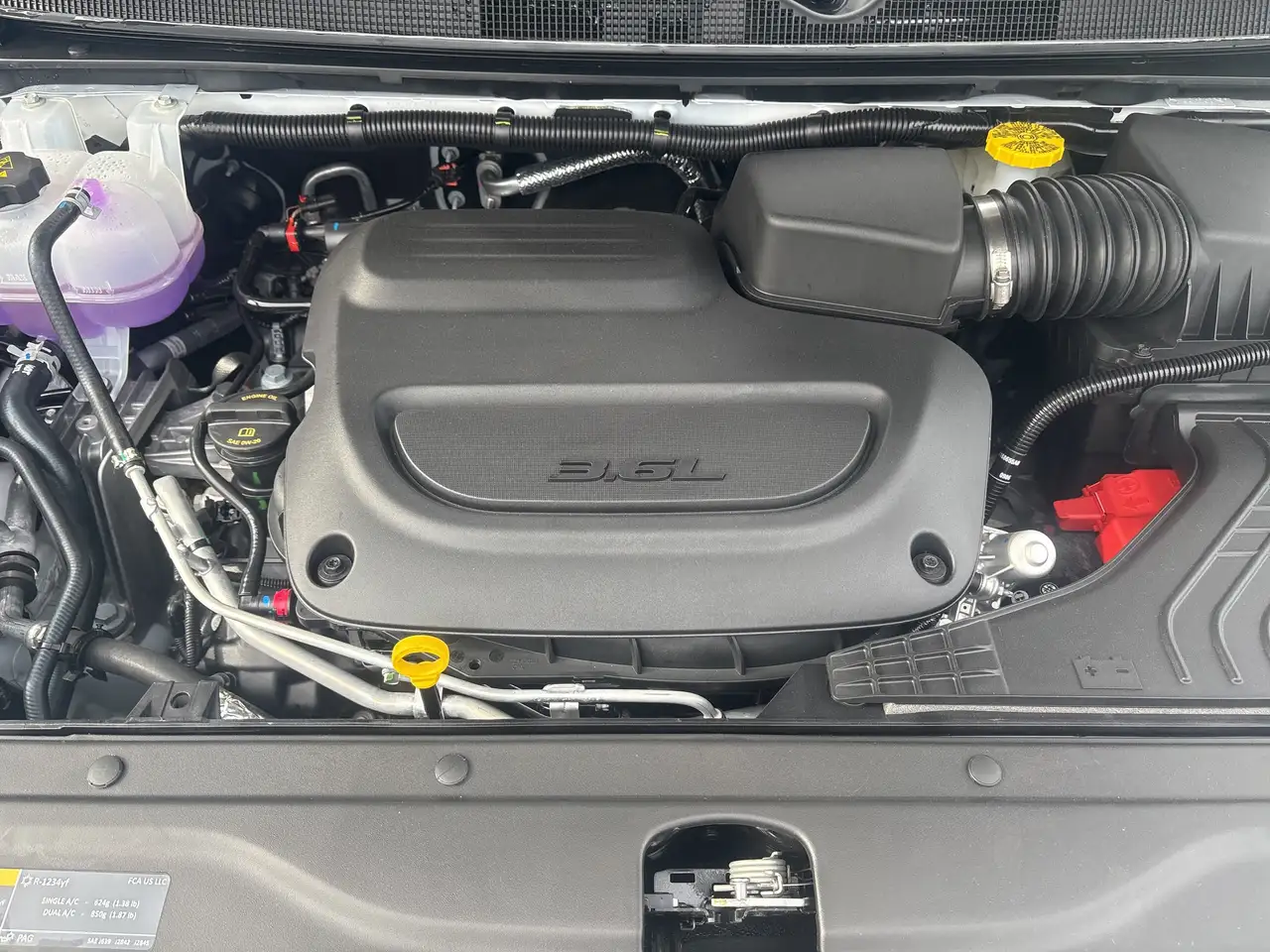 Chrysler Grand Caravan снимка Chrysler Grand Caravan