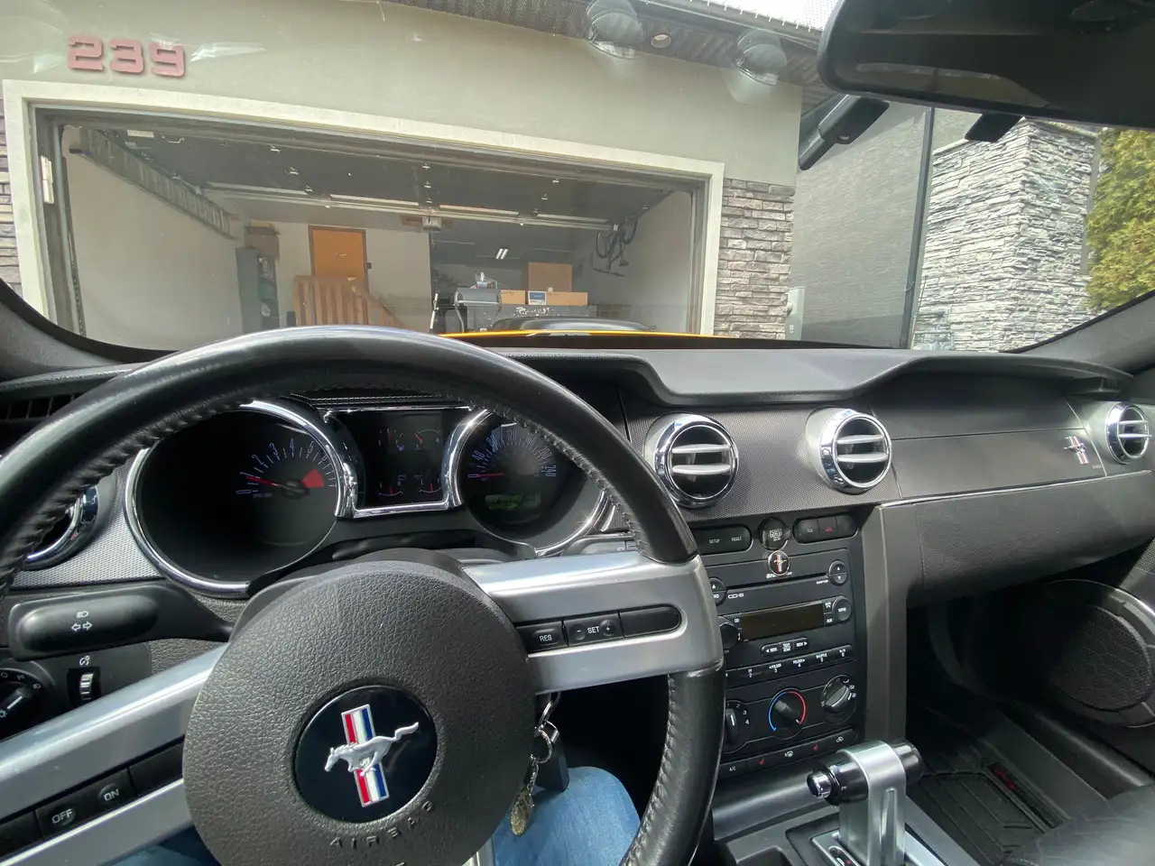 Ford Mustang photo Ford Mustang