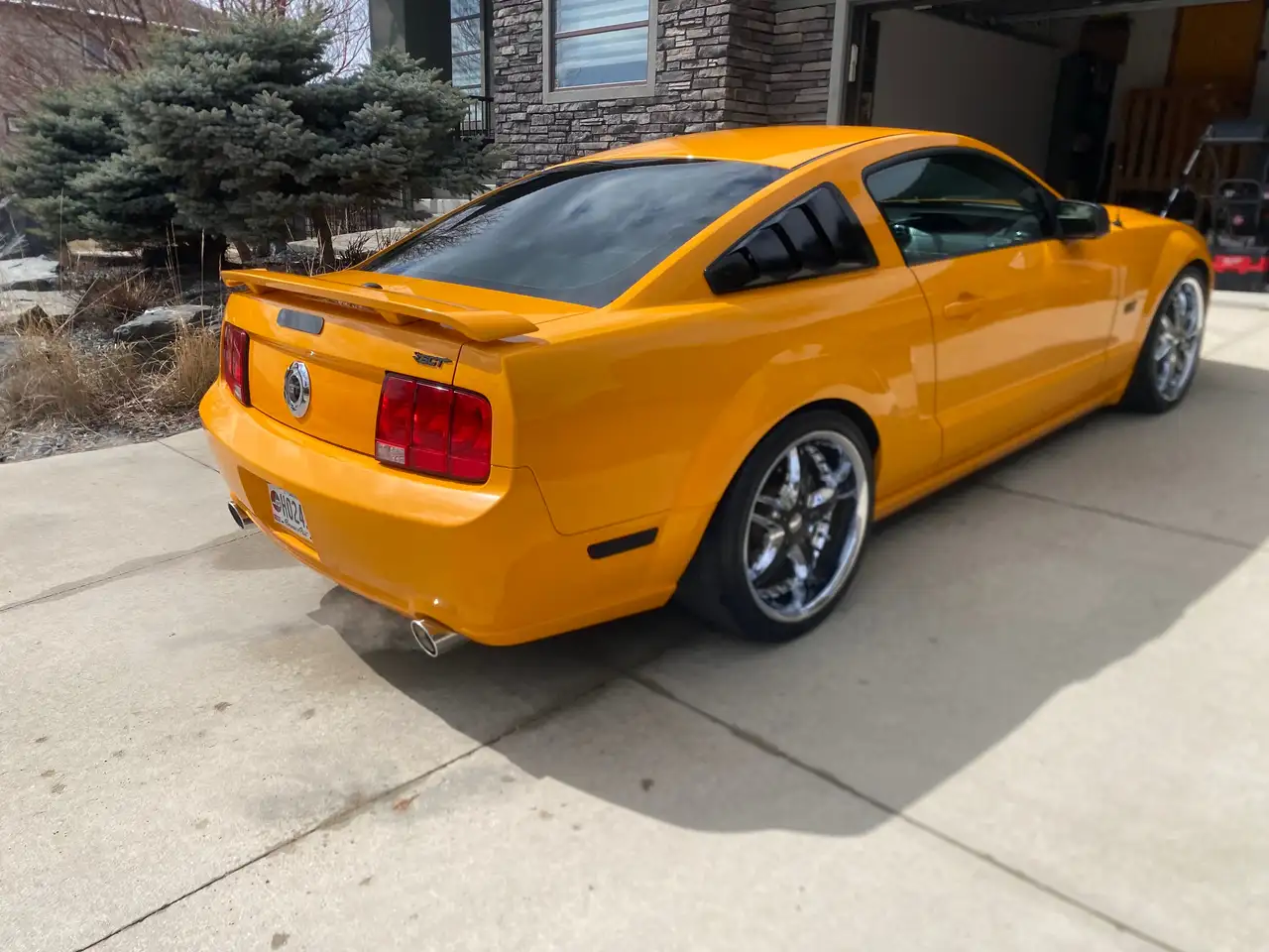 Ford Mustang photo Ford Mustang