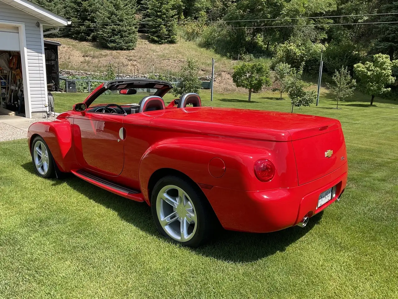 Chevrolet SSR photo Chevrolet SSR