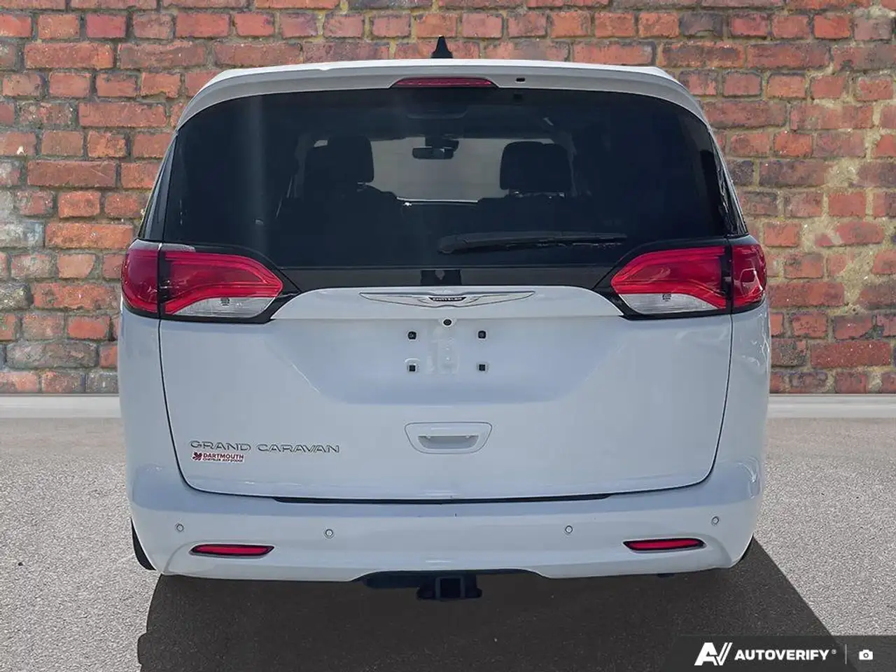 Chrysler Grand Caravan photo Chrysler Grand Caravan
