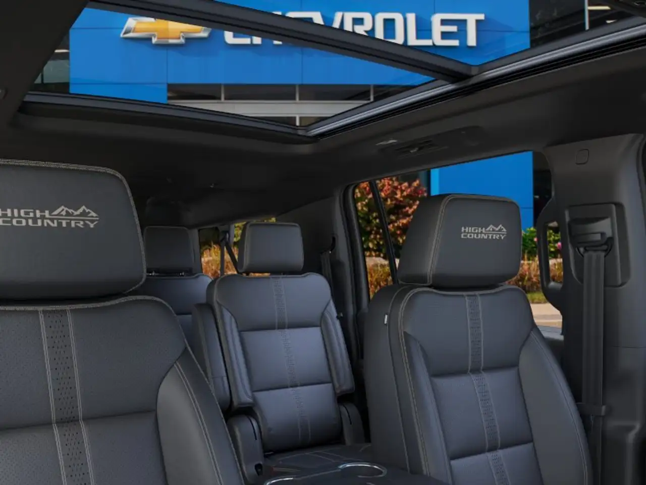 Chevrolet Suburban снимка Chevrolet Suburban