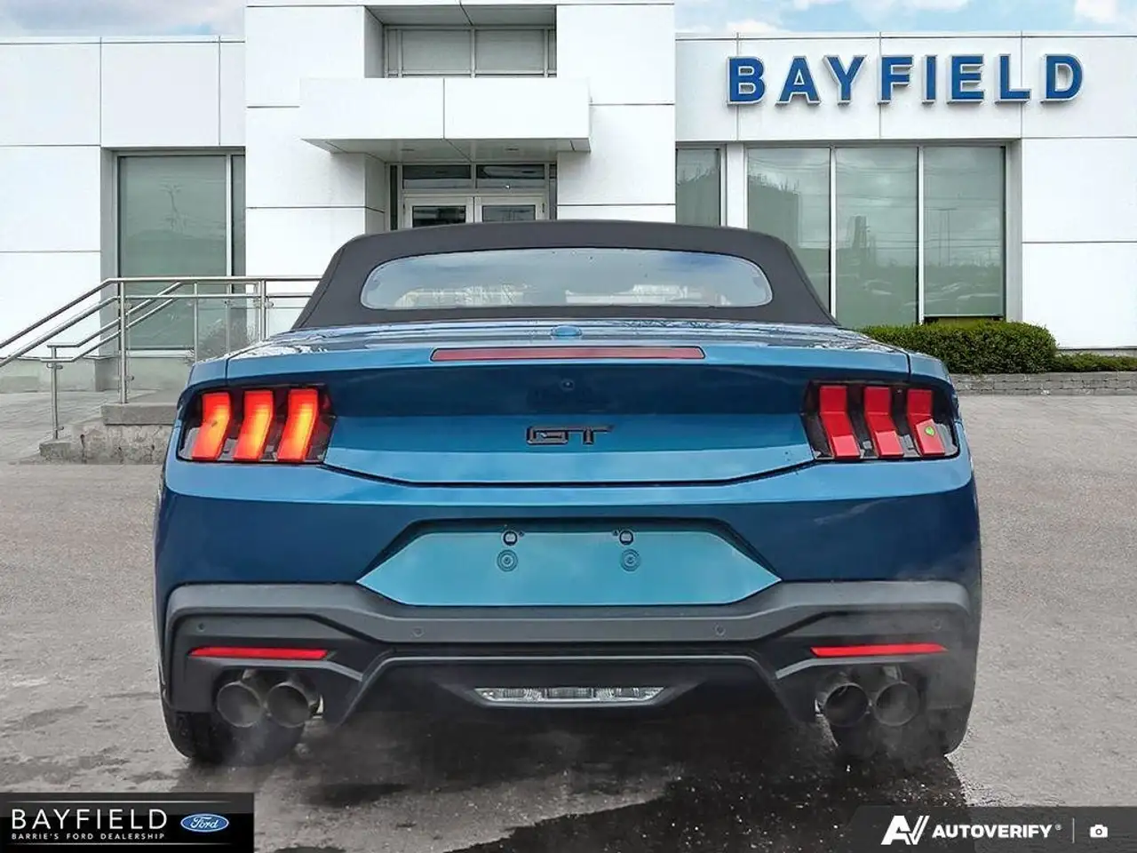 Ford Mustang photo Ford Mustang