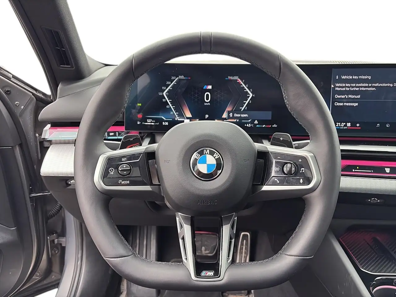 BMW 5 Series снимка BMW 5 Series