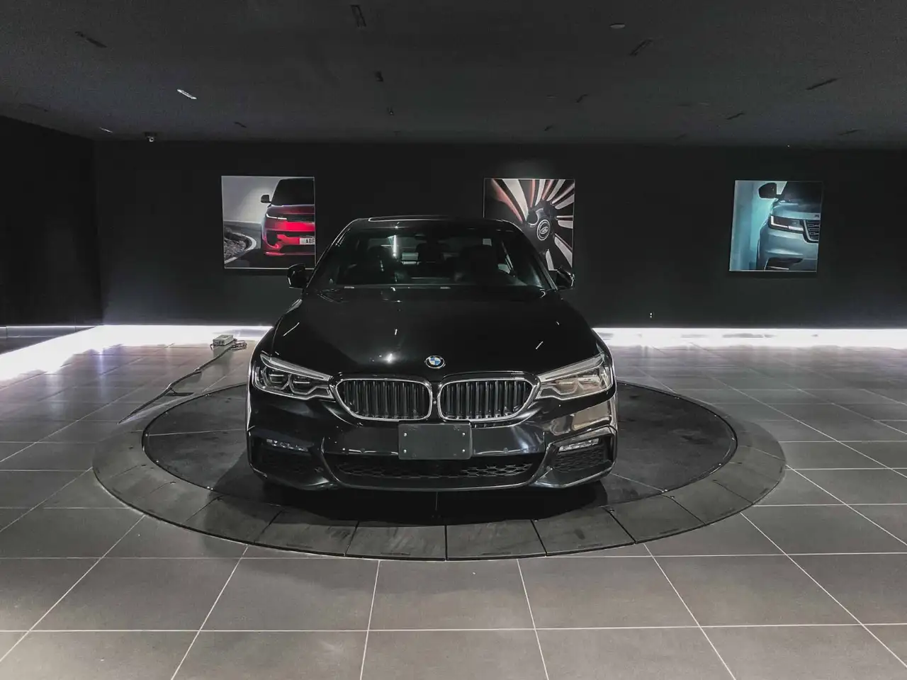 BMW 5 Series fotografie BMW 5 Series
