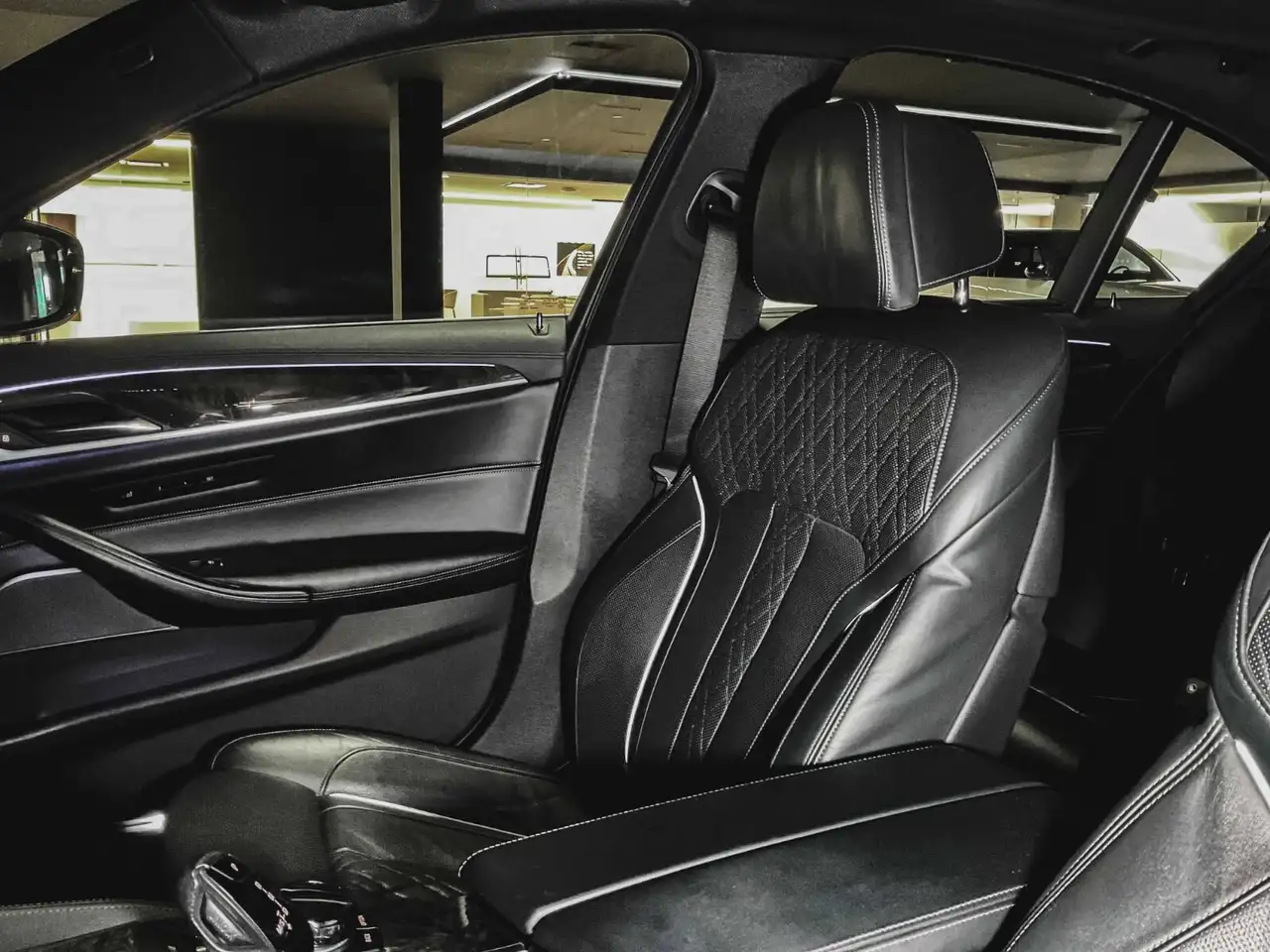 BMW 5 Series fotografie BMW 5 Series