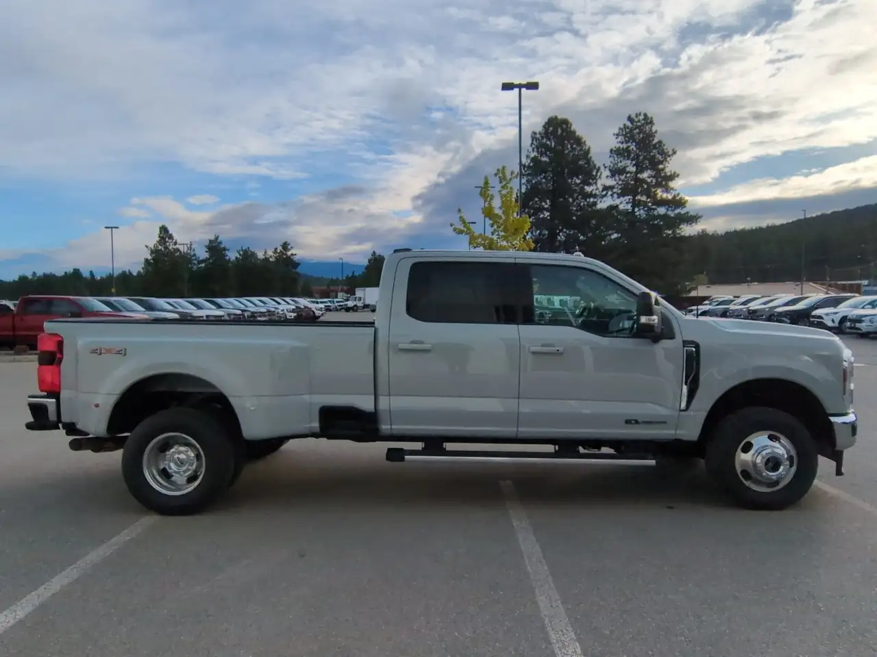Ford F 350 fotografie Ford F 350