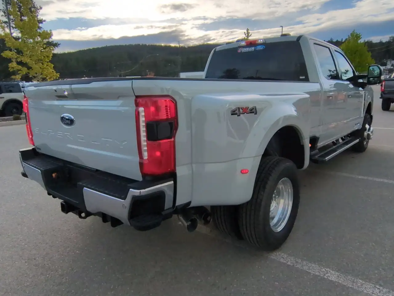 Ford F 350 fotografie Ford F 350