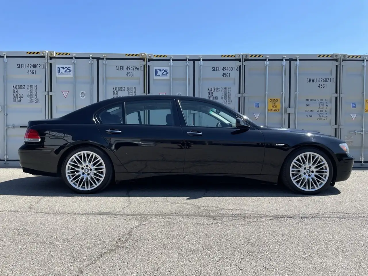 BMW 7 Series снимка BMW 7 Series