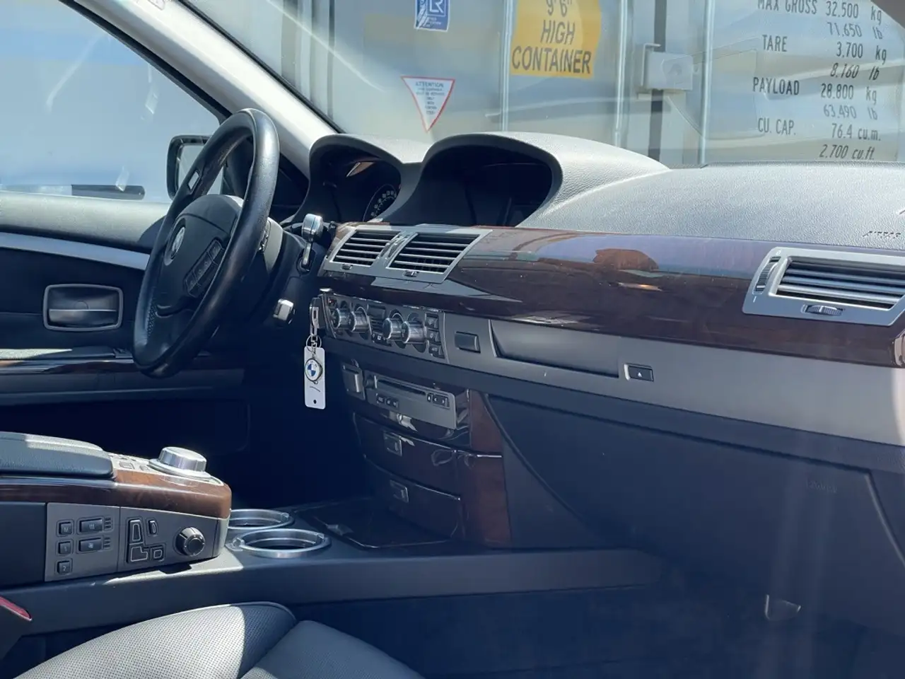 BMW 7 Series снимка BMW 7 Series
