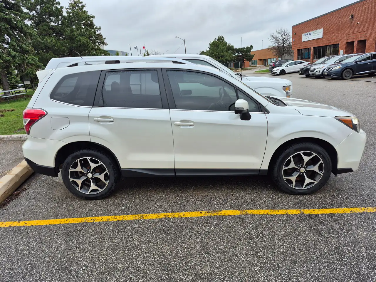 Subaru Forester photo Subaru Forester