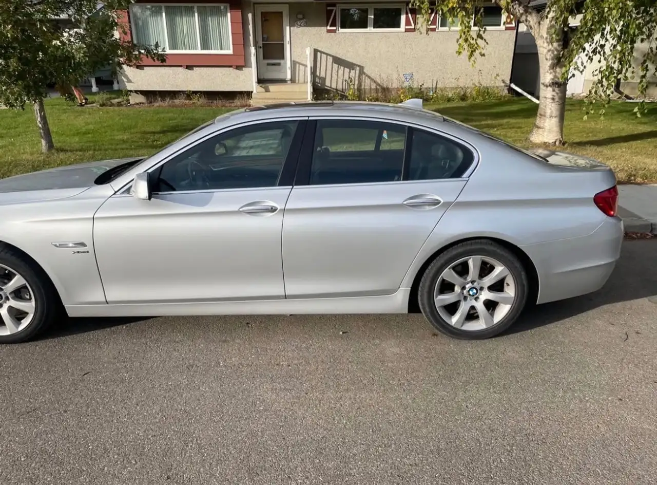 BMW 5 Series fotografie BMW 5 Series
