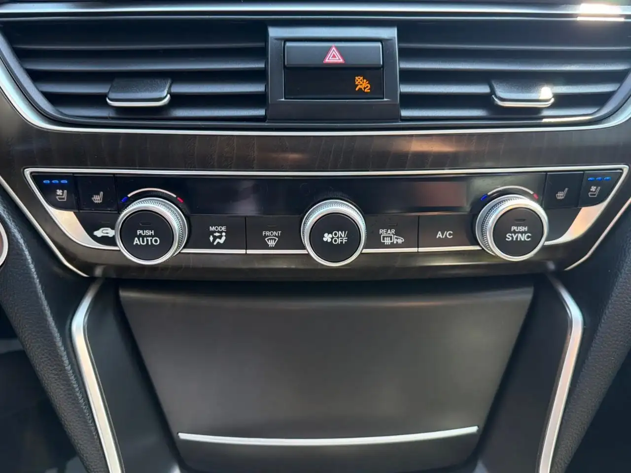 Honda Accord снимка Honda Accord
