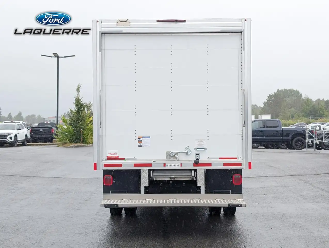 Ford F 550 снимка Ford F 550