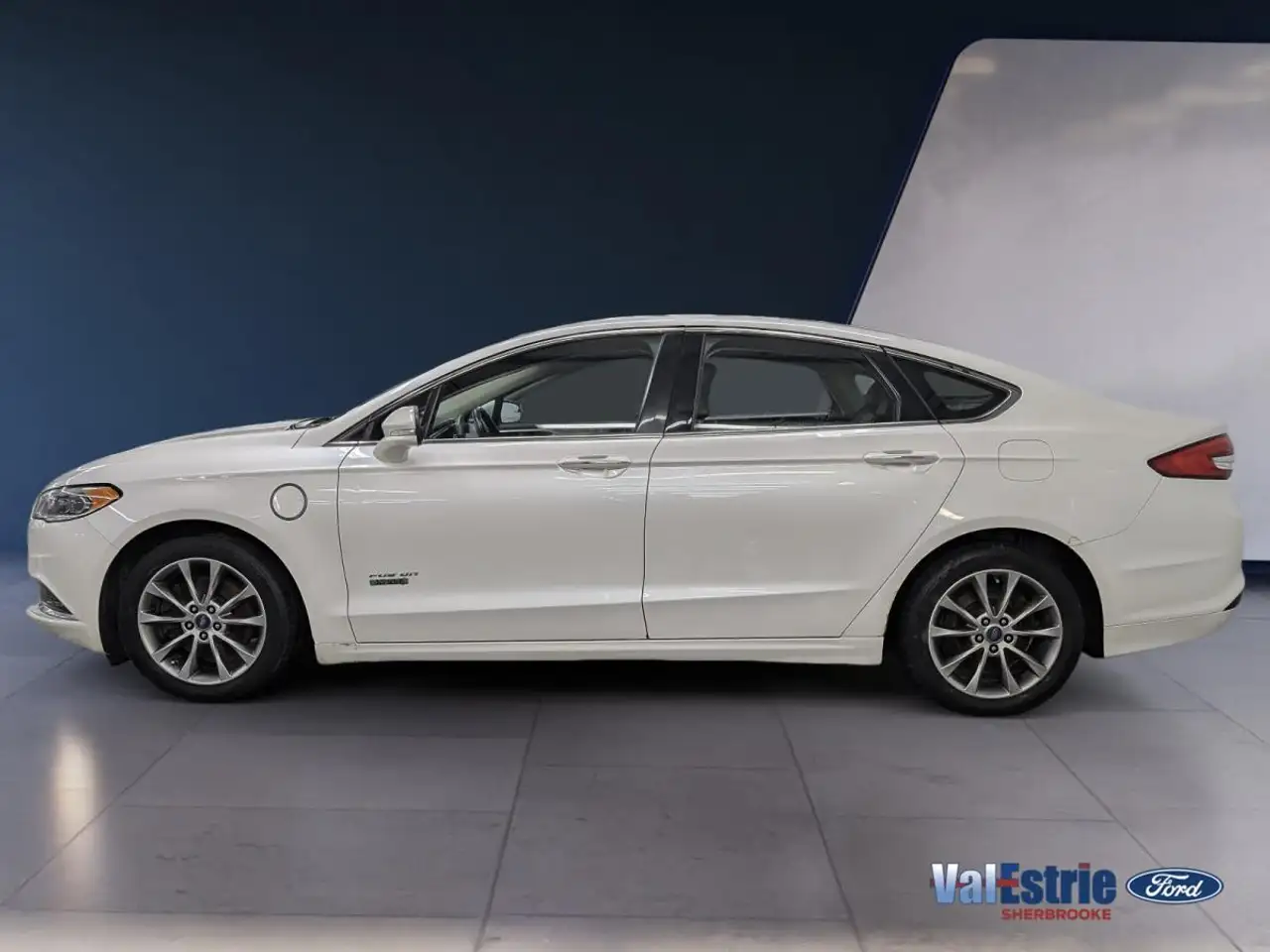 Ford Fusion Energi fotografie Ford Fusion Energi