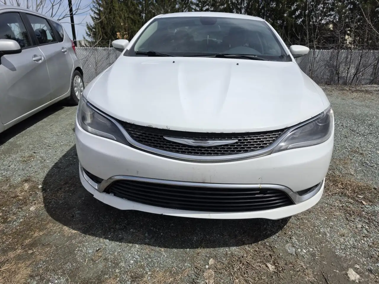Chrysler 200 снимка Chrysler 200