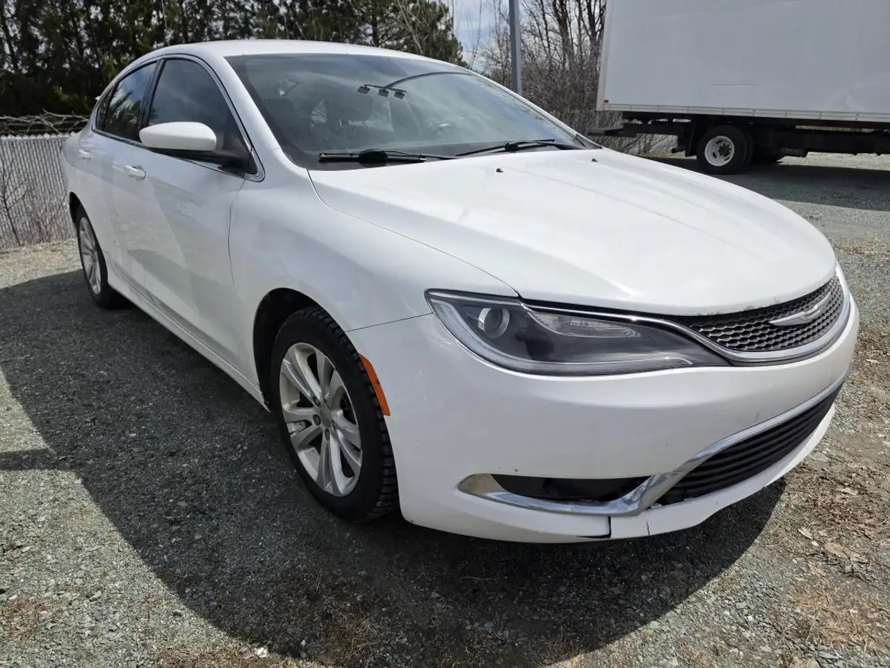 Chrysler 200 снимка Chrysler 200