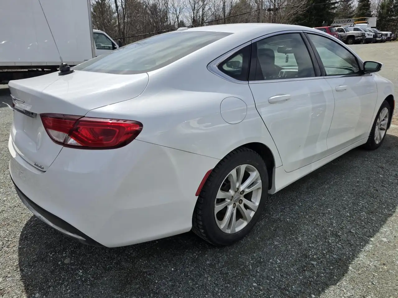 Chrysler 200 снимка Chrysler 200
