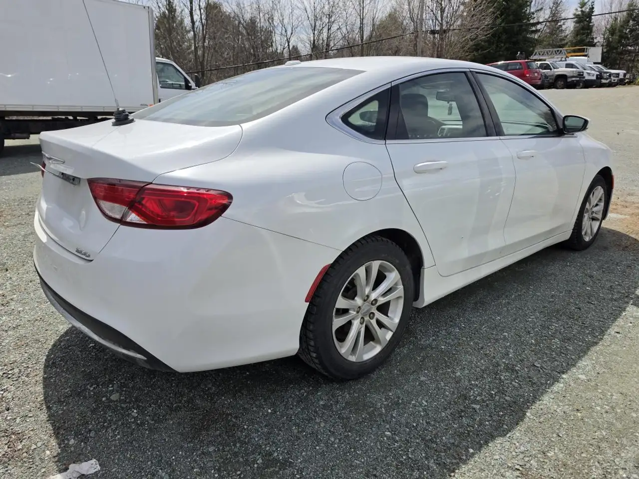 Chrysler 200 снимка Chrysler 200