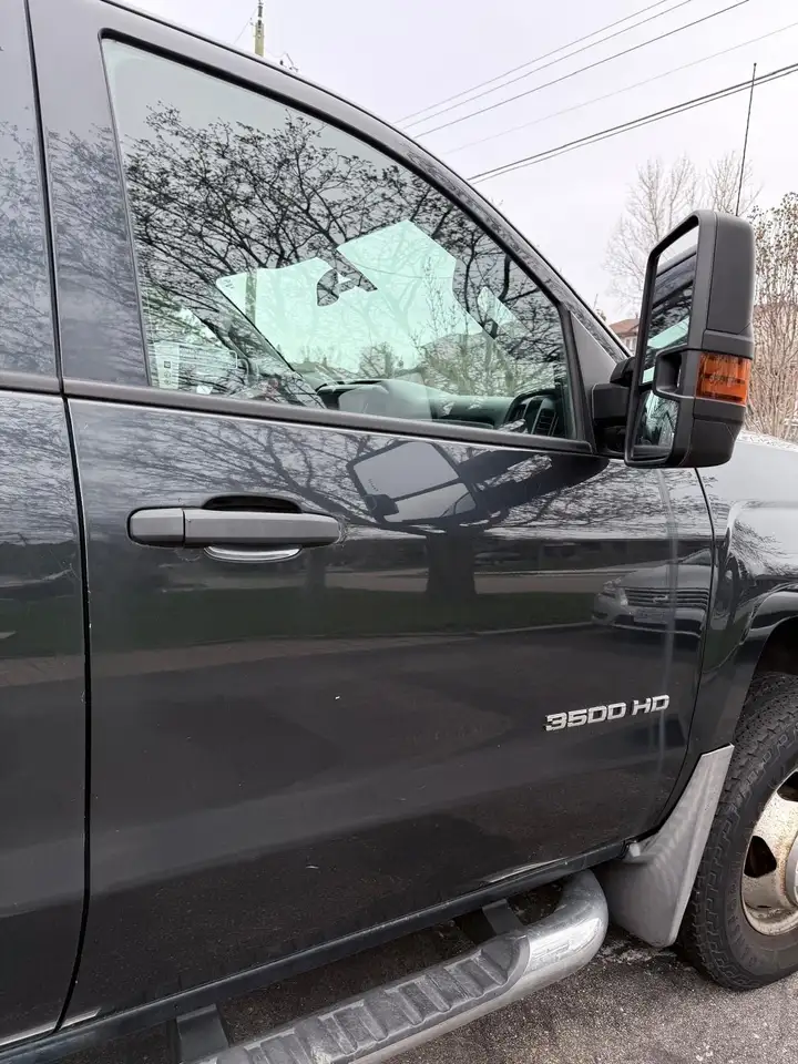 Chevrolet Silverado 3500 снимка Chevrolet Silverado 3500