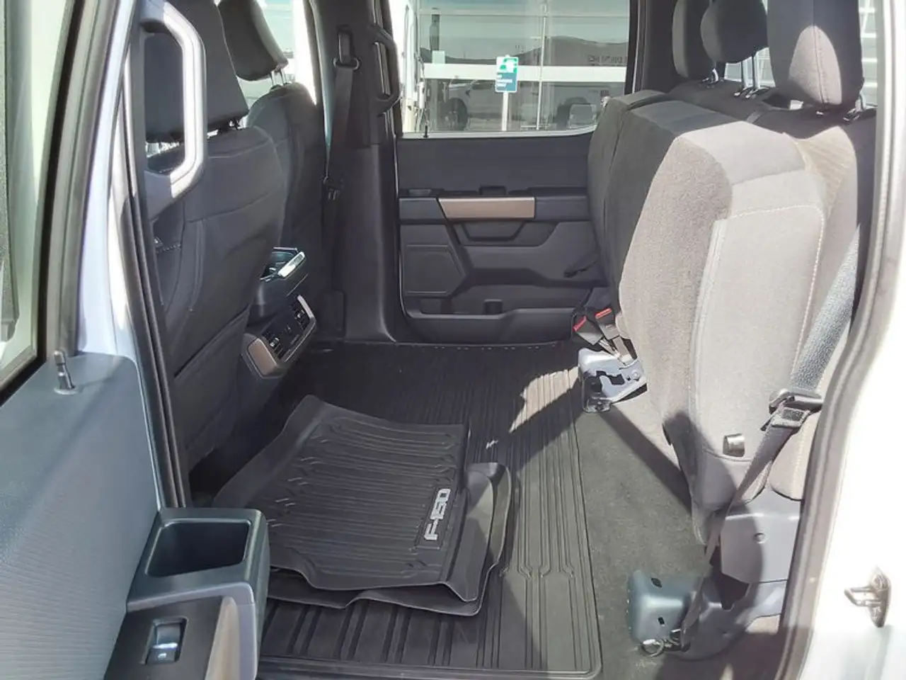 Ford F 150 снимка Ford F 150