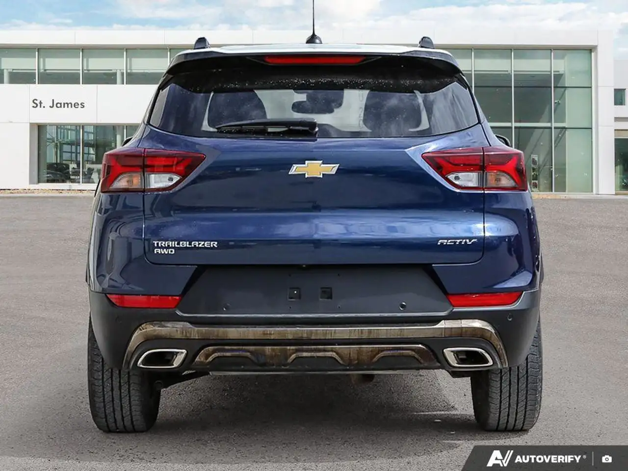 Chevrolet Trailblazer снимка Chevrolet Trailblazer