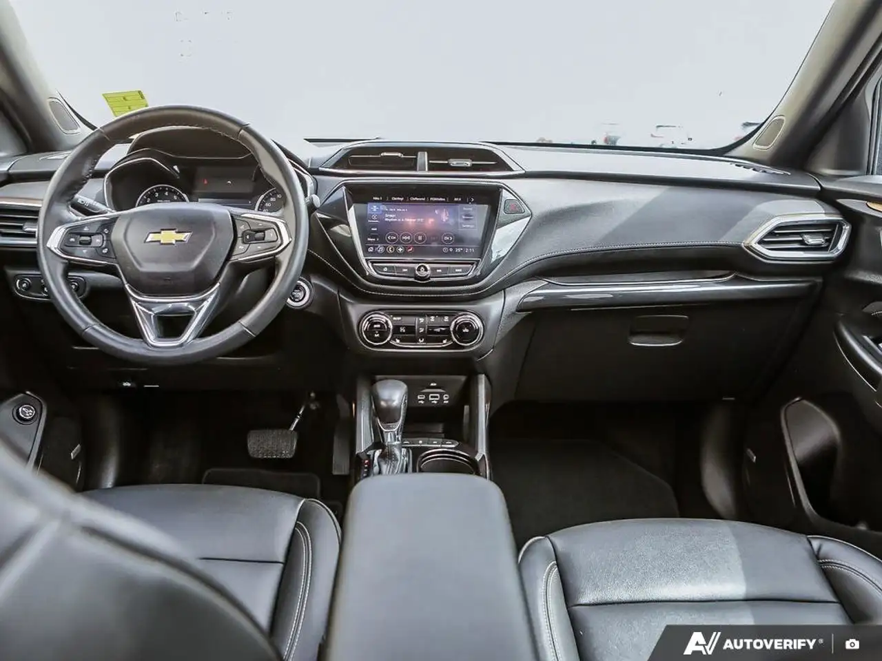 Chevrolet Trailblazer снимка Chevrolet Trailblazer