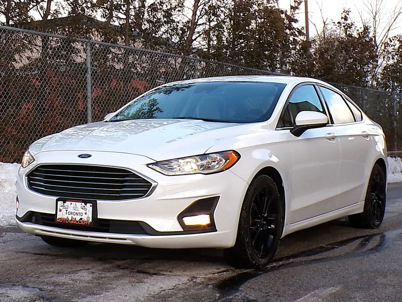 Ford Fusion снимка Ford Fusion