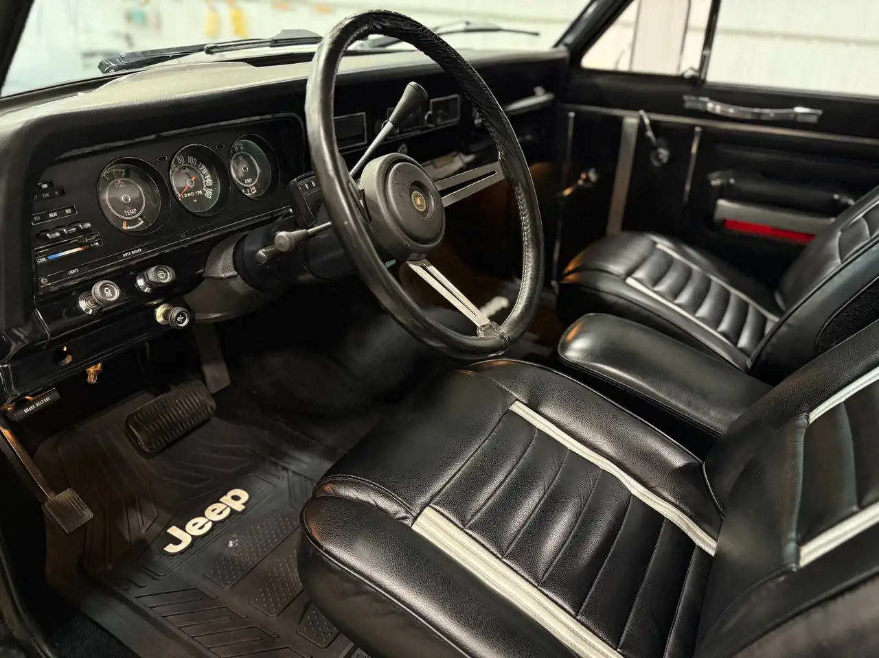 Jeep CJ fotografie Jeep CJ