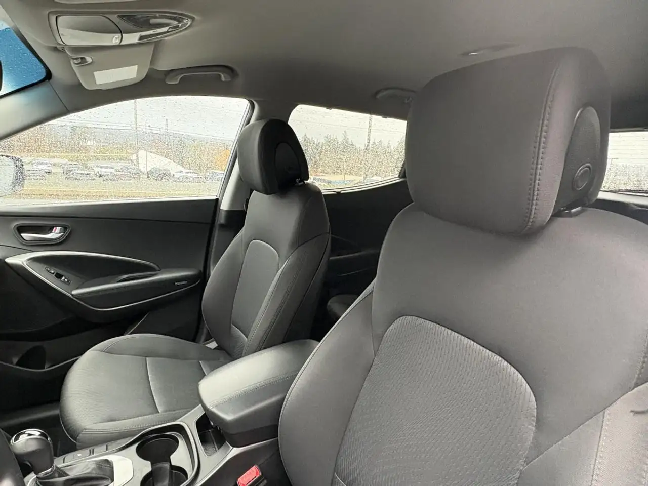 Hyundai SANTA FE снимка Hyundai SANTA FE