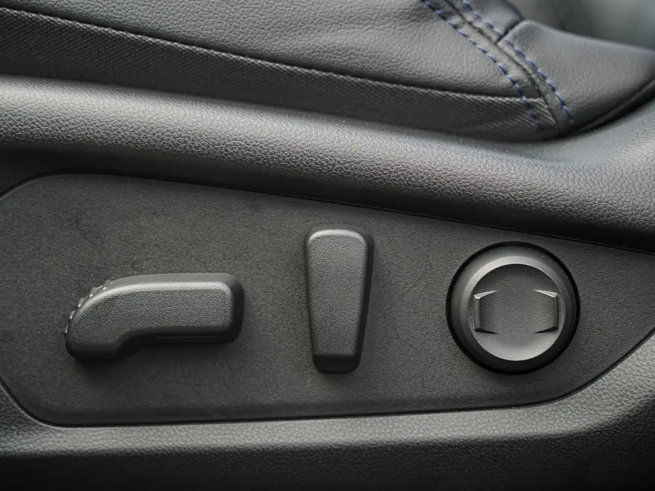 Subaru Forester fotografie Subaru Forester