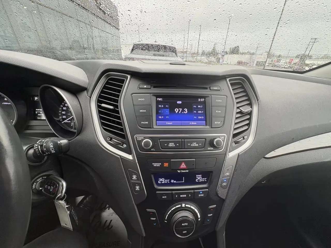 Hyundai SANTA FE снимка Hyundai SANTA FE