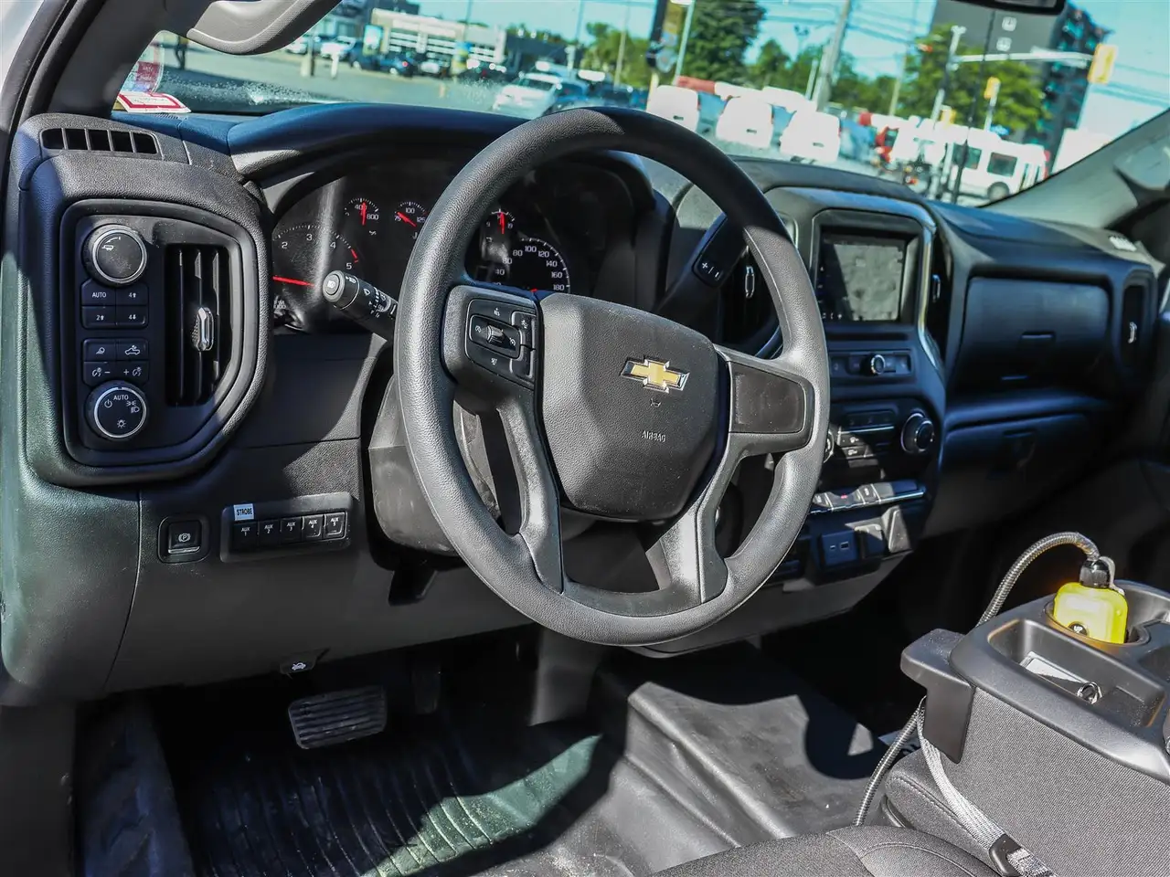 Chevrolet Silverado 3500 снимка Chevrolet Silverado 3500