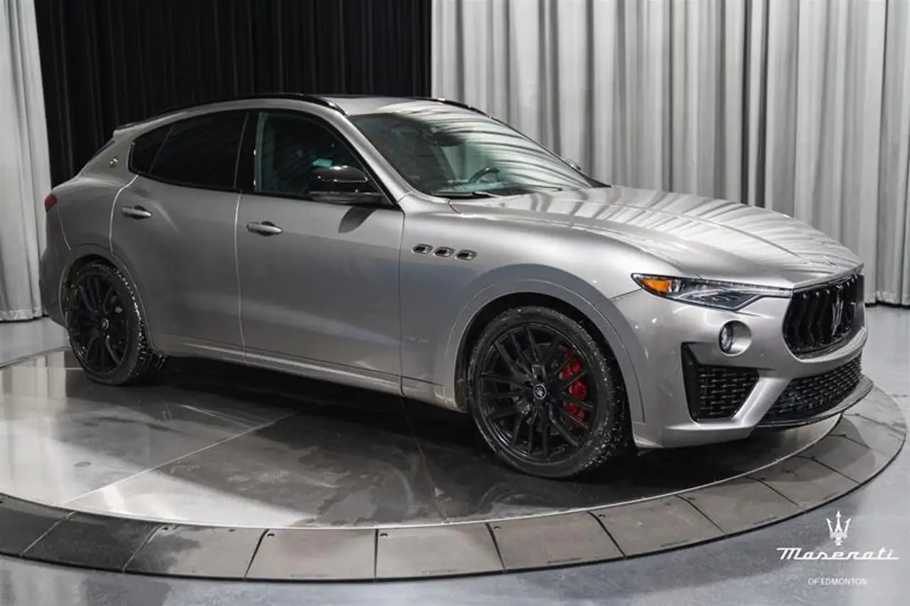 Maserati Levante снимка Maserati Levante