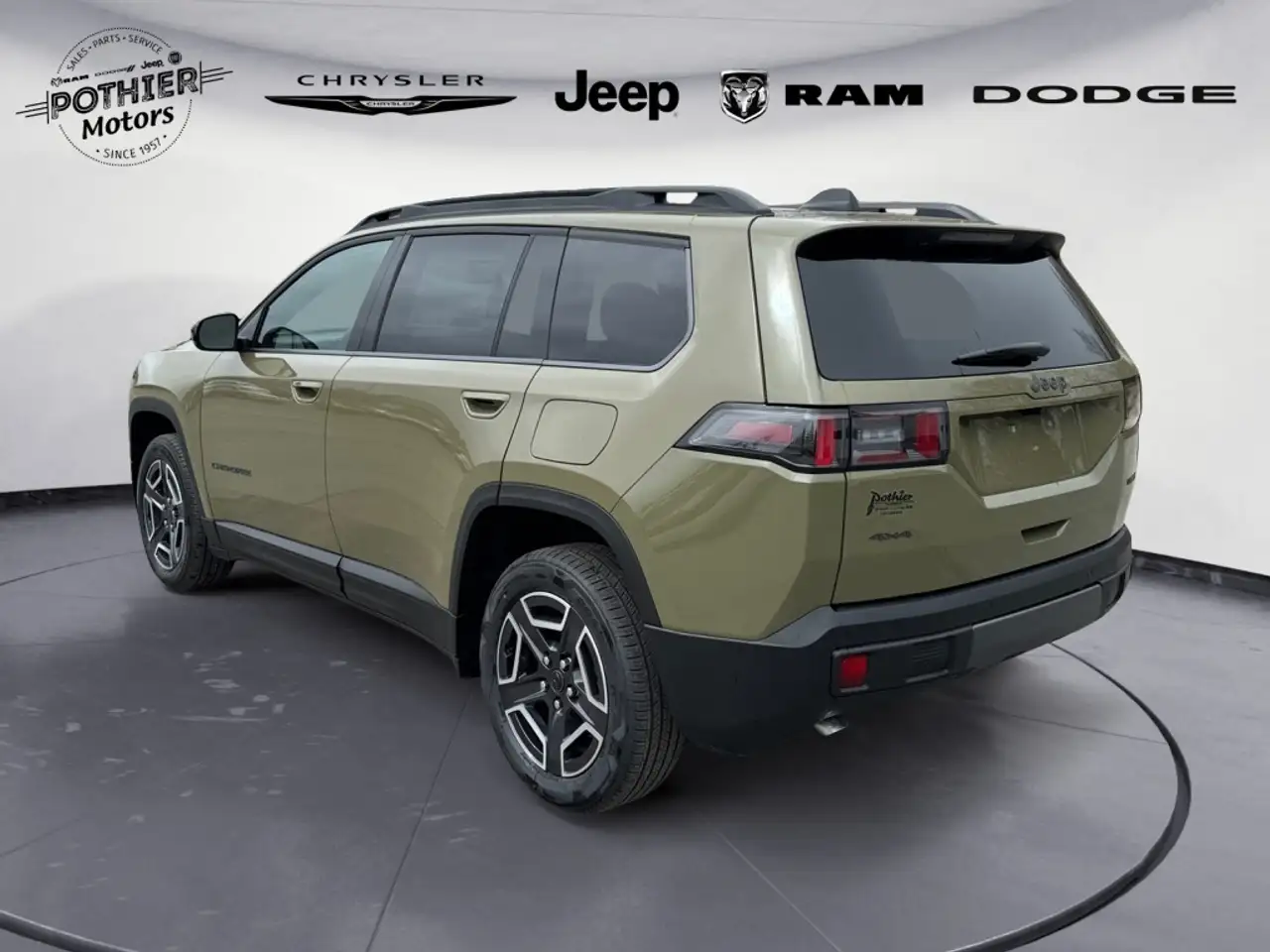 Jeep Cherokee photo Jeep Cherokee