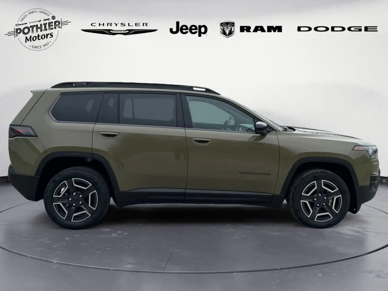 Jeep Cherokee photo Jeep Cherokee