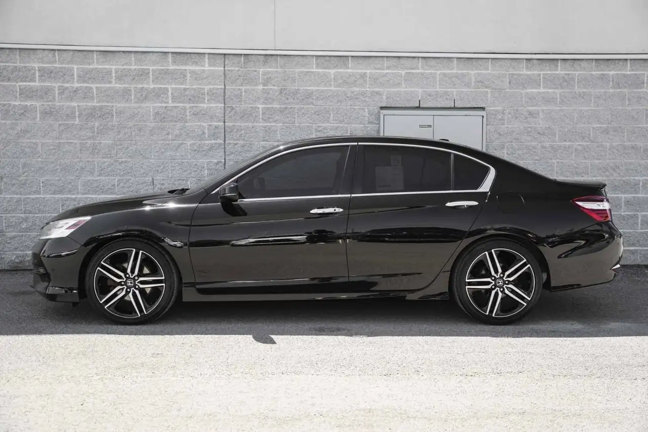 Honda Accord снимка Honda Accord