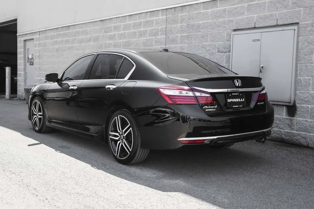 Honda Accord снимка Honda Accord