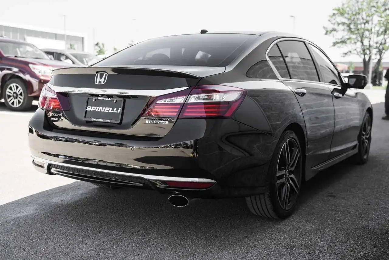 Honda Accord снимка Honda Accord