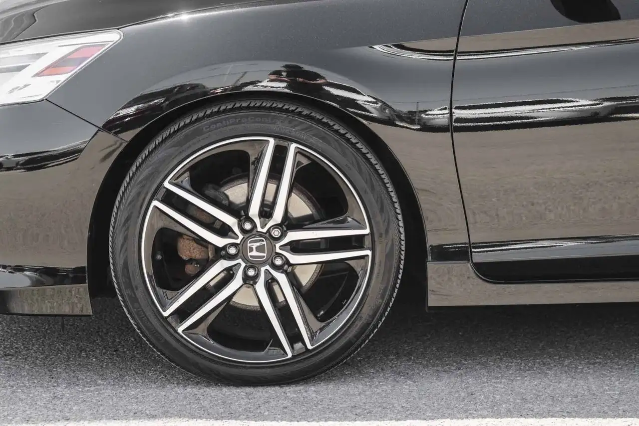 Honda Accord снимка Honda Accord