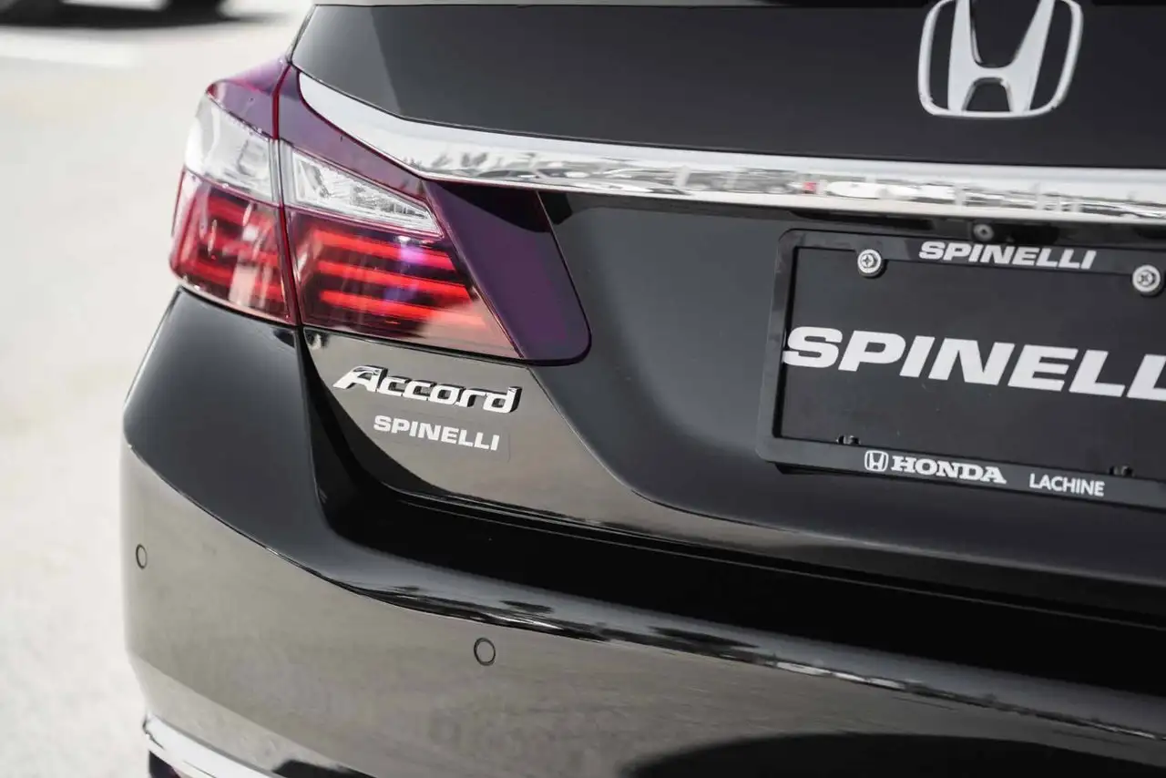 Honda Accord снимка Honda Accord