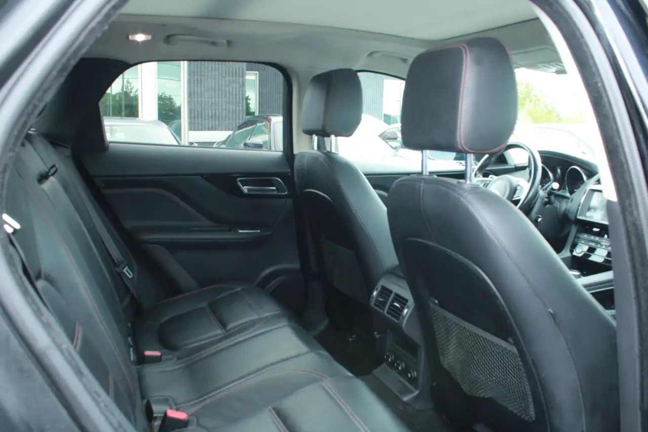 Jaguar F-Pace fotografie Jaguar F-Pace