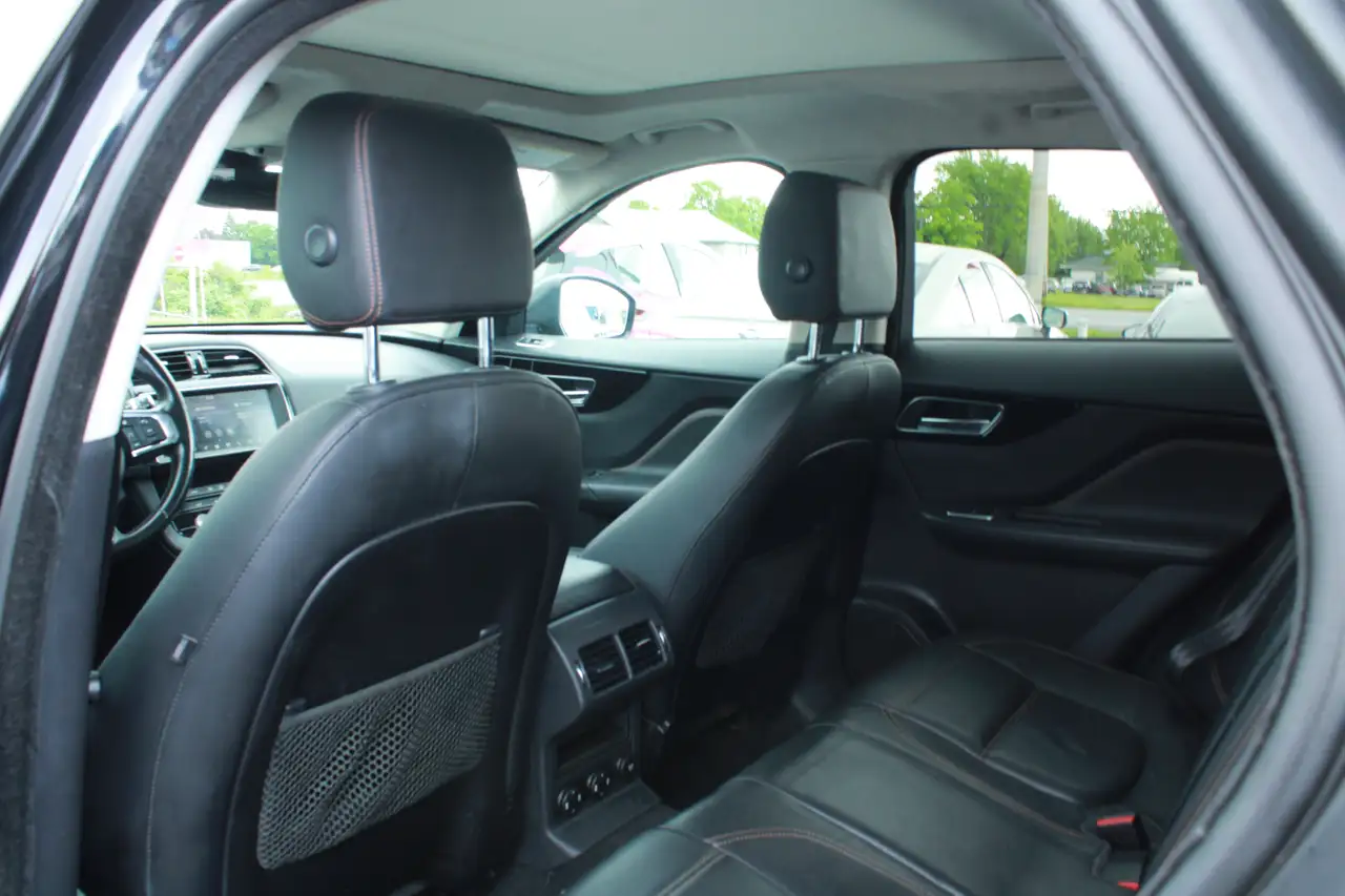 Jaguar F-Pace fotografie Jaguar F-Pace