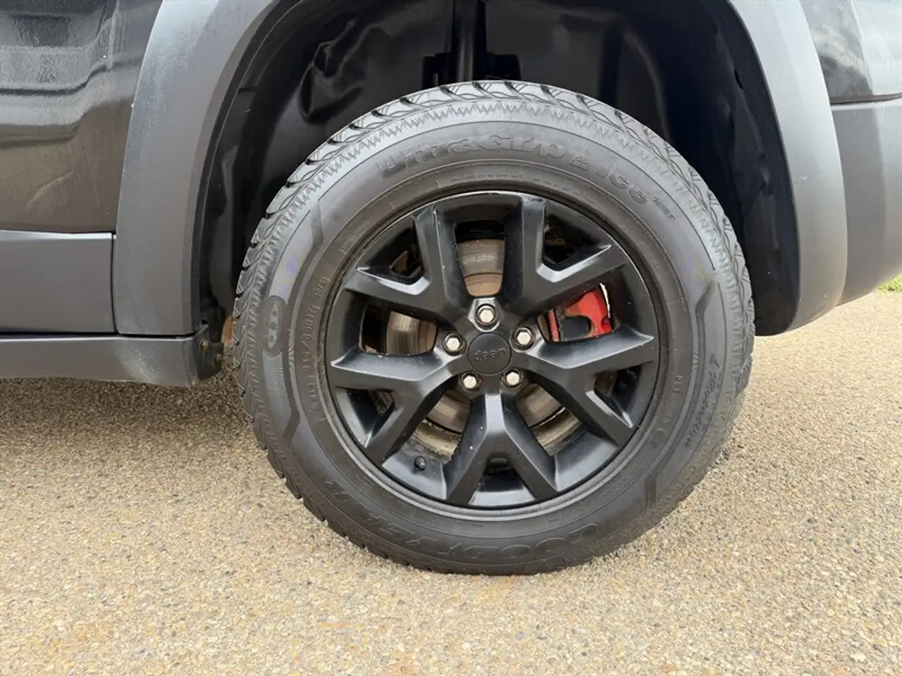 Jeep Cherokee photo Jeep Cherokee