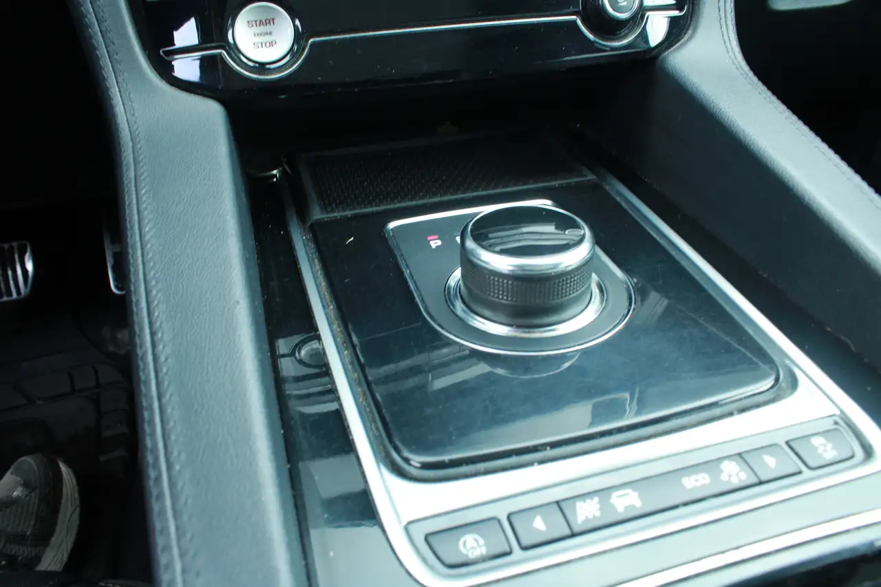 Jaguar F-Pace fotografie Jaguar F-Pace