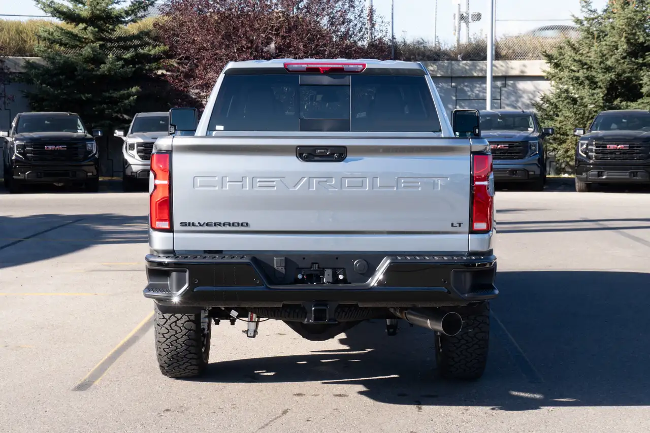 Chevrolet Silverado 3500 снимка Chevrolet Silverado 3500