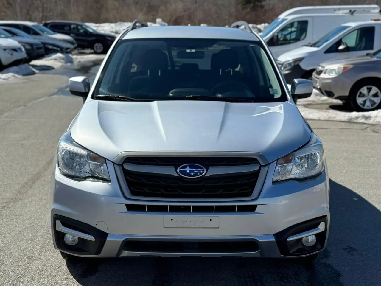 Subaru Forester снимка Subaru Forester
