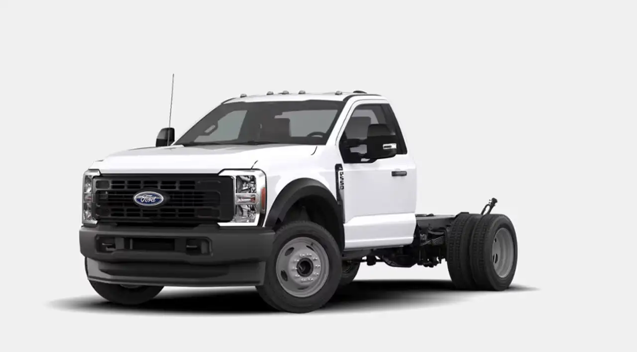 Ford F-550 Super Duty снимка Ford F-550 Super Duty